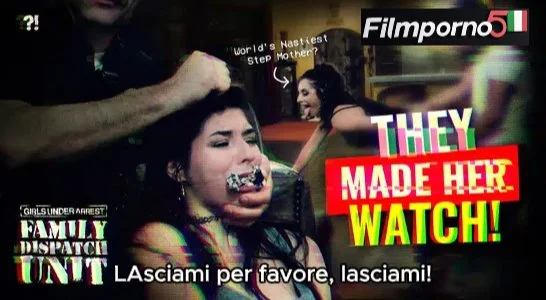 Caos Familiare: Casa Piena di Scandali con Sottotitoli in Italiano